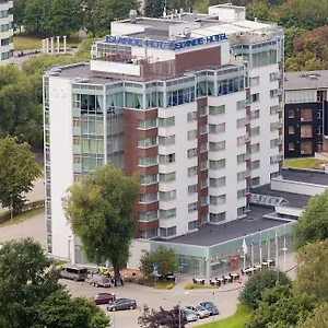 Islande With Free Parking Riga