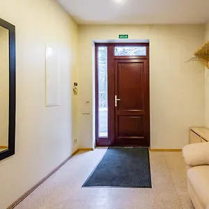Airport Jurmala Apartment *