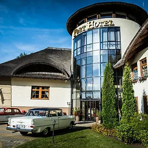 Port Hotell 4*