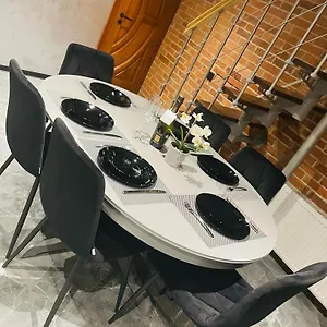 Brivibas - Stones, Free Privat Parking, Free Wifi, Self Check-in アパート *