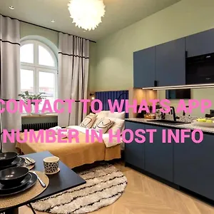 Апартаменты Premium Design Studio Top Location Fast Wifi Рига