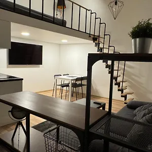 Loft 22 In Center Apartamento