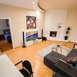 Apartmán Comfy, Warm And 3 Riga
