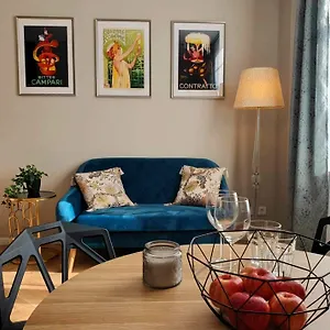 Stylish In Art Nouveau Building Apartament *